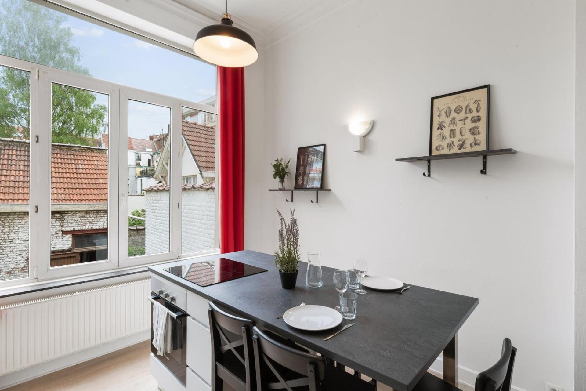 Apartment In Brussels, Lantsheere By Homenhancement Sa Εξωτερικό φωτογραφία