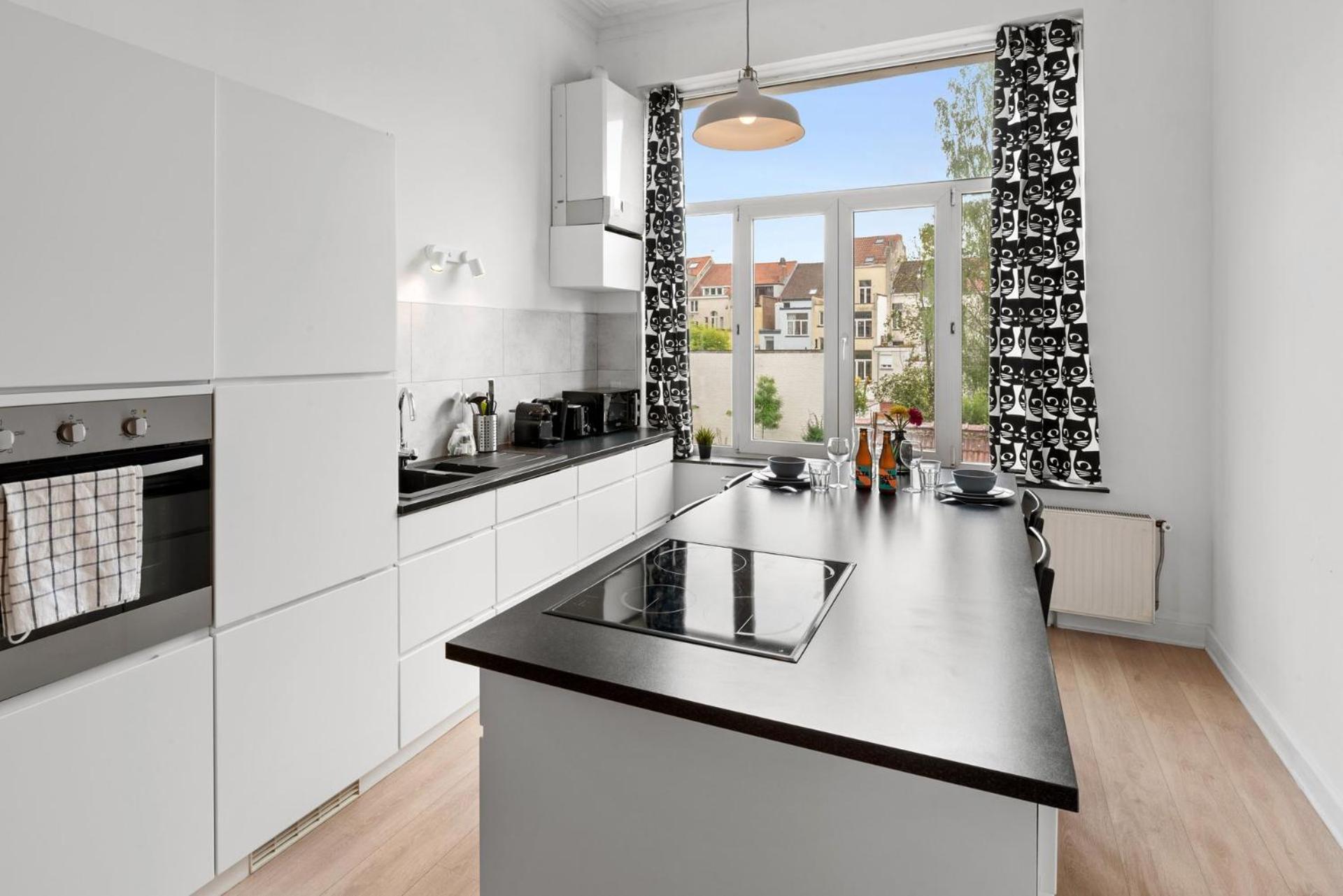 Apartment In Brussels, Lantsheere By Homenhancement Sa Εξωτερικό φωτογραφία